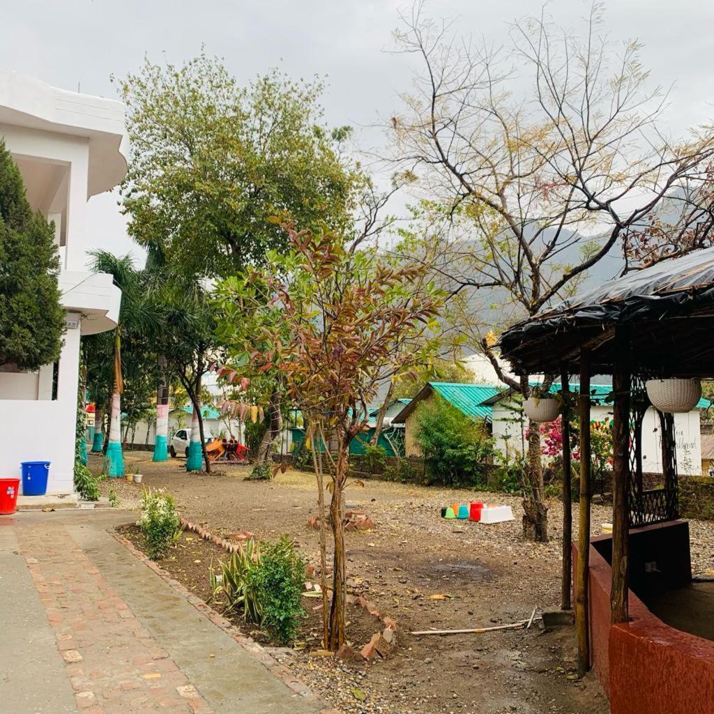 The Roxxy Royal Resort Rishīkesh Buitenkant foto