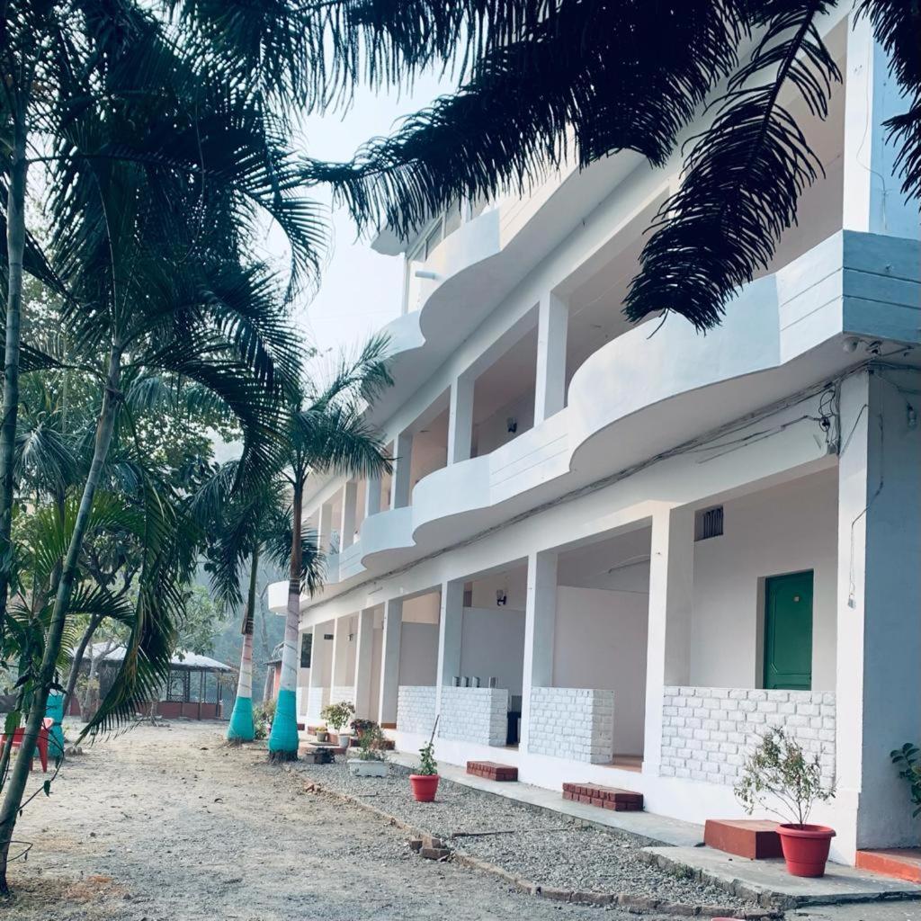 The Roxxy Royal Resort Rishīkesh Buitenkant foto